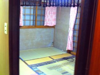 城が山１丁目梅本貸家　手前の画像