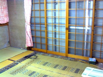 城が山１丁目梅本貸家　手前の画像
