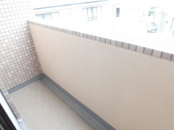 【バルコニー】