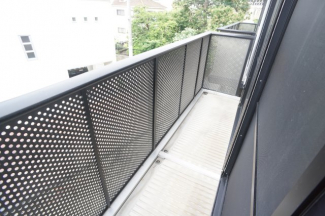 【バルコニー】
