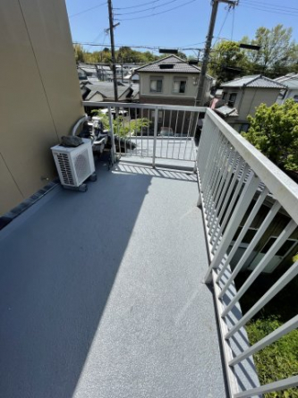 【バルコニー】