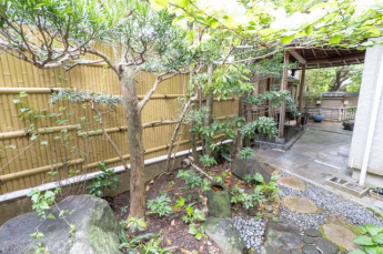 生駒光陽台　離れ付売り戸建の画像