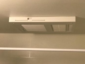 雨の日も安心の浴室乾燥機