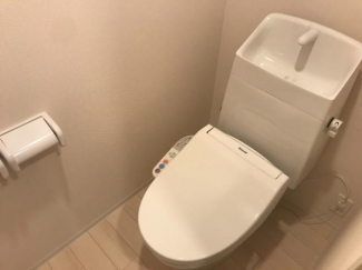 シャワー付トイレ