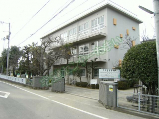 松山市立湯築小学校まで1298m
