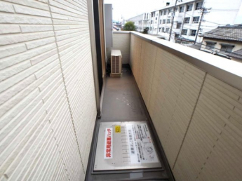 【バルコニー】