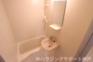【洗面所】