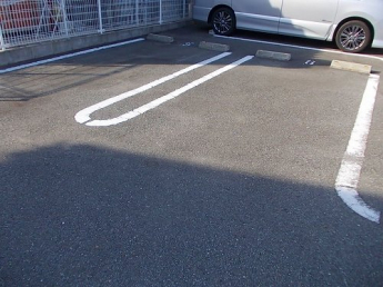 【駐車場】