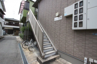 【バルコニー】