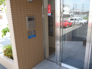 【エントランス】