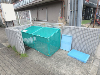 ゴミ置き場