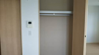 もう一つのリビング収納です
