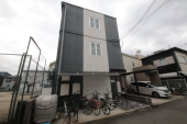 西宮市小松南町１丁目のマンションの画像