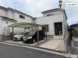 オール電化
太陽光発電搭載
蓄電池あり♪
駐車3台可(カーポート有り)
2017年　建築！