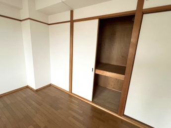 【収納】