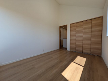 【洋室】