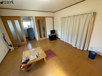 【居間・リビング】