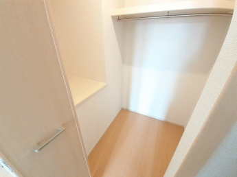 小物を収納するのに便利です