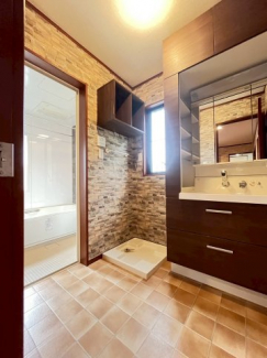 【独立洗面台】