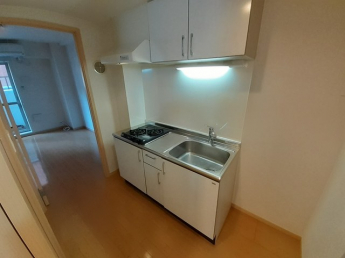 キッチンでお料理をお楽しみください