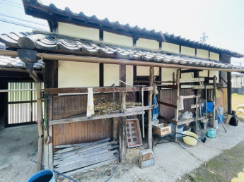 納屋