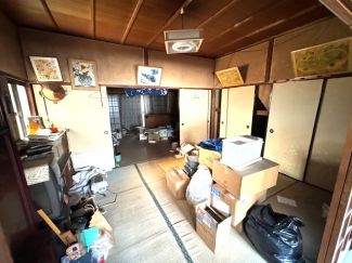 落ち着いた雰囲気の和室付きです