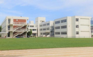 四国中央市立松柏小学校まで757m