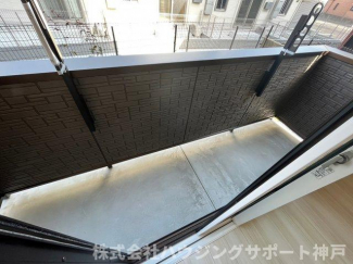 【バルコニー】
