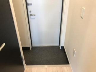 【玄関】