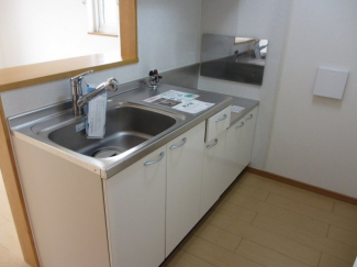 キッチンでお料理をお楽しみください