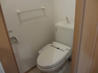 落ち着いたトイレです