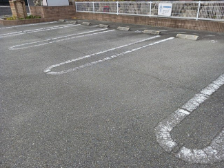 駐車場に車を止められます