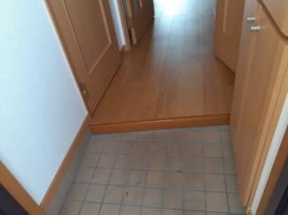 毎日通る玄関はこちらです