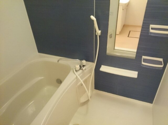 お風呂で日々の疲れを落としましょう