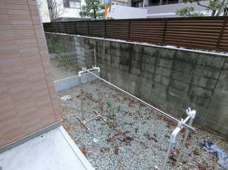 【庭】