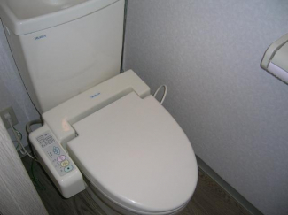 シャワー付トイレ