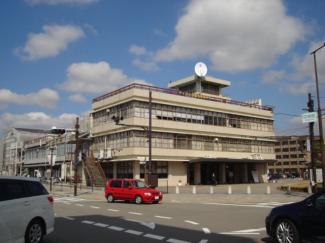 三田市役所まで647ｍ