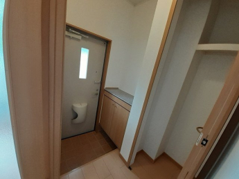 【玄関】