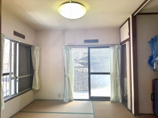 2階東側和室