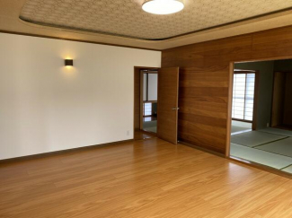 西条市小松町新屋敷の中古一戸建ての画像