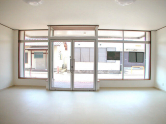 四国中央市金生町下分の店舗事務所の画像