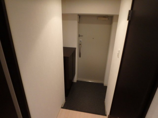 毎日通る玄関はこちらです