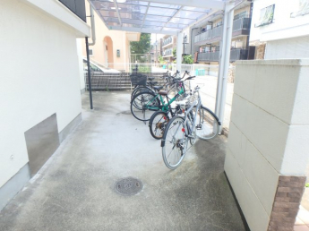 駐輪場です