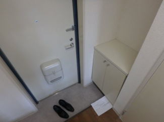 玄関収納です