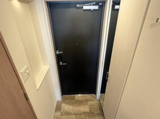 明るい玄関です