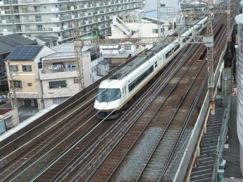 鉄道ファンにはたまらない眺望です。