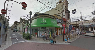 薬局まで220m