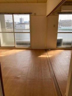 姫路市新在家中の町のマンションの画像