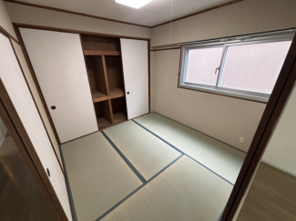 フローリングだけでなく、和室もあります