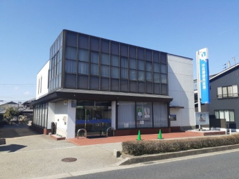 中兵庫信用金庫西宮北支店様まで750m